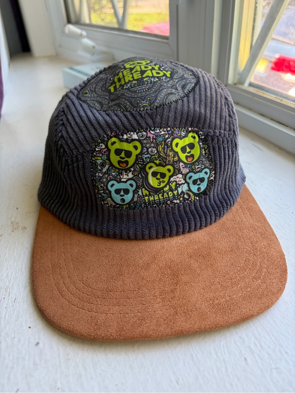 Threads by Armani men’s hat